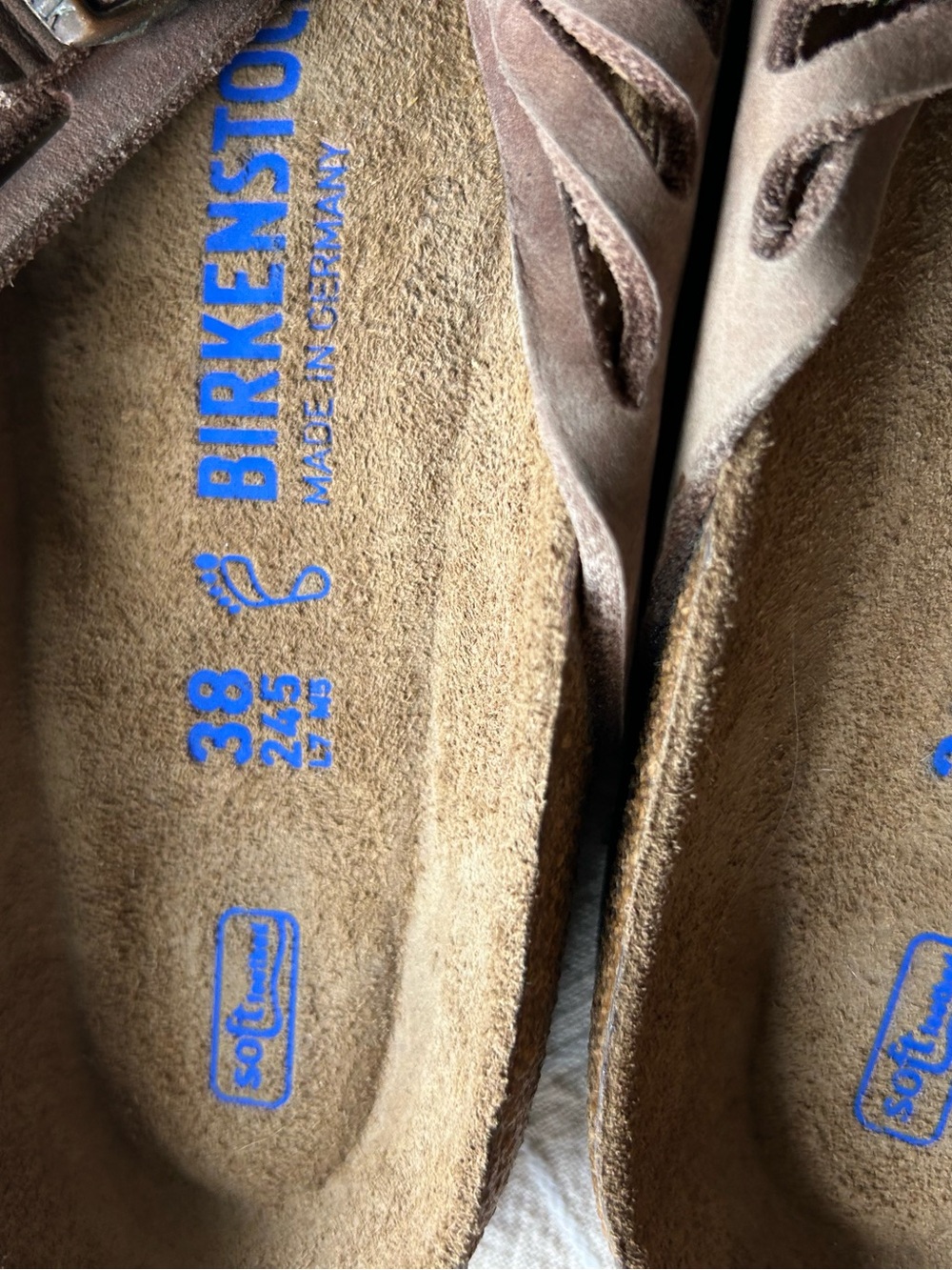 Birkenstock sandals size 38 - Picture 2 of 3